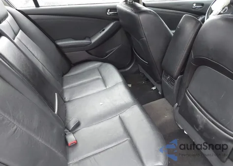 2009 Nissan Altima 2.5 S from USA, damaged, VIN 1N4AL21E89N463155